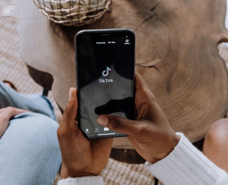 Crew Cloudysocial Com